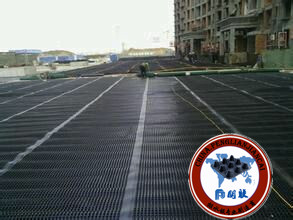 塑料排水板http://www.coug001.cn/